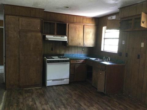 5113 Queen Eleanor Ln, Jackson, MS 39209 photo 2