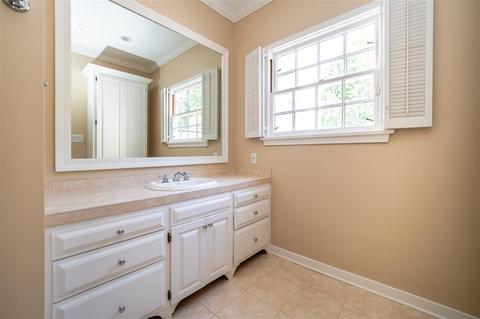 2544 Lake Cir, Jackson, MS 39211 photo 45