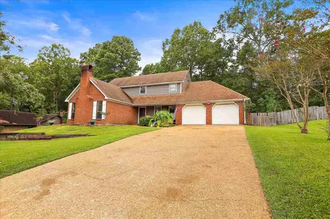 517 Berwick Dr, Brandon, MS 39047 photo 4