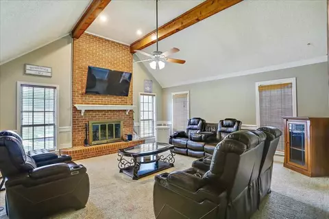 517 Berwick Dr, Brandon, MS 39047 photo 5
