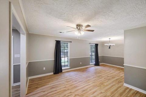 1169 Ferncrest Dr, Jackson, MS 39211 photo 3
