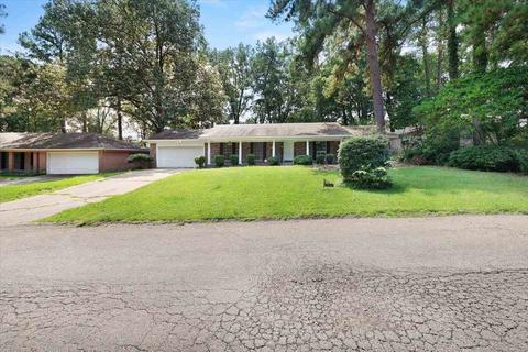 1169 Ferncrest Dr, Jackson, MS 39211 photo 1