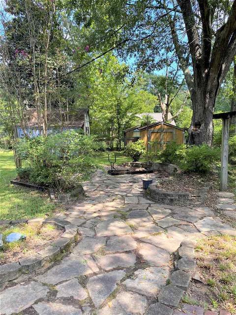 952 Park Ln, Jackson, MS 39211 photo 4
