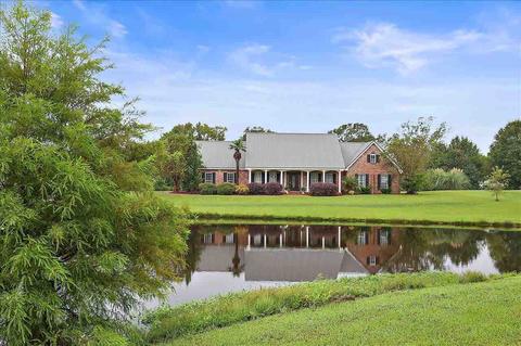 1911 Misty Ln, Terry, MS 39170 photo 1