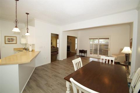 101 Autumn Ridge Dr, Jackson, MS 39211 photo 7