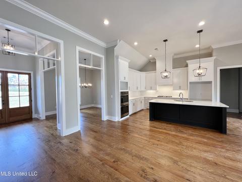 320 Driftwood Ln, Florence, MS 39073 photo 9