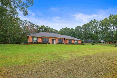 7909 Terry Rd, Terry, MS 39170 photo 2