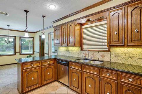 7909 Terry Rd, Terry, MS 39170 photo 13
