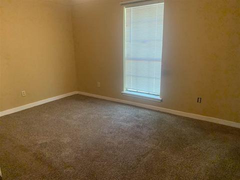 4378 Redwood Cir, Jackson, MS 39212 photo 11