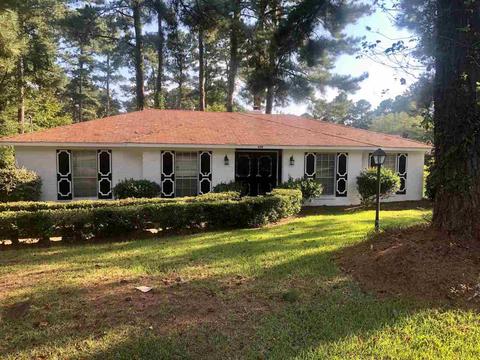 415 Lakeshore Dr, Jackson, MS 39212 photo 1