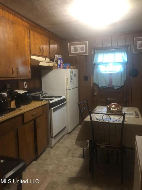 1801 Cox St, Jackson, MS 39204 photo 9