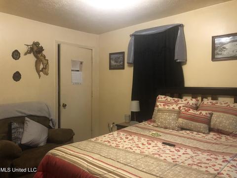 1801 Cox St, Jackson, MS 39204 photo 12
