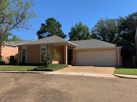 220 Park Lane Pl, Jackson, MS 39211 photo 1