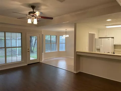 122 Chestnut Dr, Brandon, MS 39047 photo 2