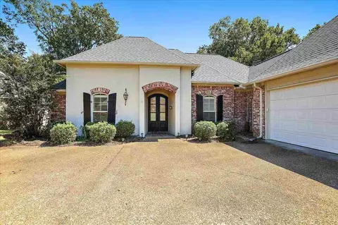 122 Fairchild Cv, Canton, MS 39046 photo 3