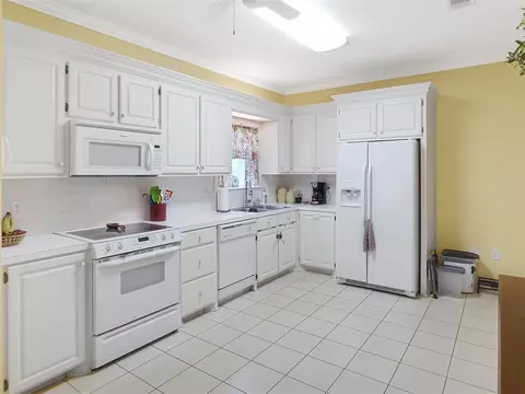 112 Springtree Dr, Brandon, MS 39042 photo 6