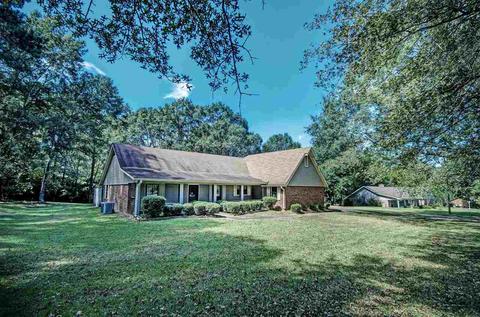 2335 N Pine Lea Dr, Jackson, MS 39209 photo 1
