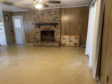 19134 Midway Rd, Terry, MS 39170 photo 2