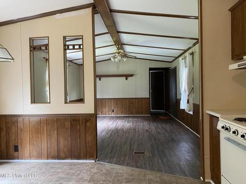105 Westview Dr, Brandon, MS 39047 photo 3