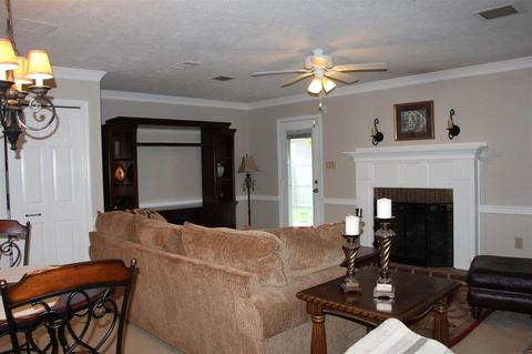 1 Oakford Ct, Jackson, MS 39211 photo 5