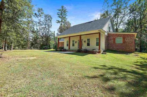 1398 Monterey Rd, Florence, MS 39073 photo 3