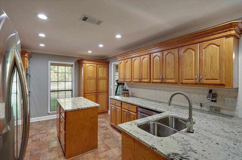 121 Evergreen Dr, Brandon, MS 39042 photo 11