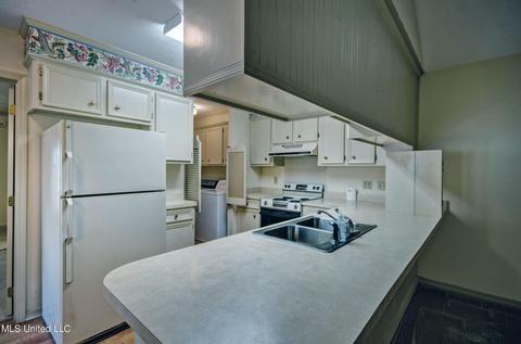 1021 Bridgeport Dr, Madison, MS 39110 photo 5