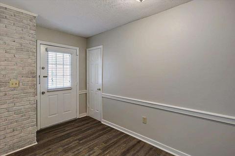 28 Ashland Ave, Brandon, MS 39047 photo 4