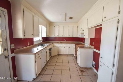 1530 Torrence Dr, Byram, MS 39272 photo 7