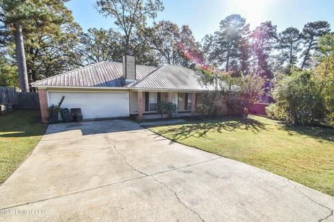 1530 Torrence Dr, Byram, MS 39272 photo 2