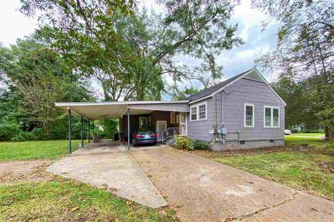 403 E Fulton St, Canton, MS 39046 photo 4