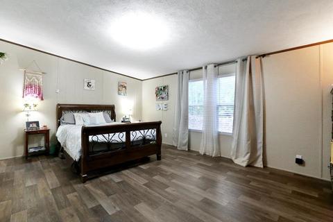 227 Wesley St, Florence, MS 39073 photo 5