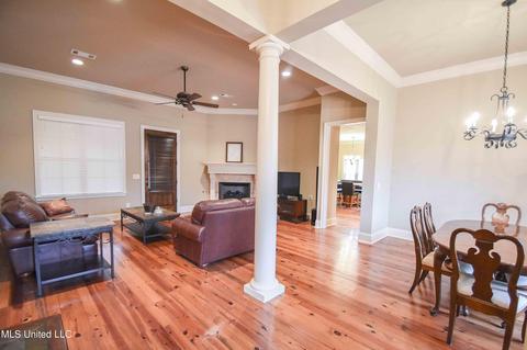 115 Grayhawk Pkwy, Madison, MS 39110 photo 4