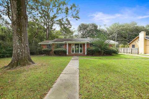 321 Fernwood Dr, Jackson, MS 39206 photo 2