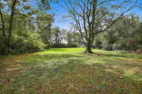 321 Fernwood Dr, Jackson, MS 39206 photo 9