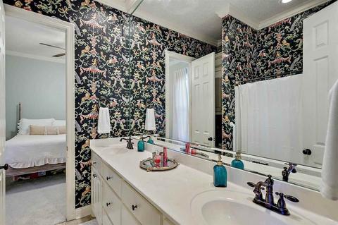 217 Meadowlands Dr, Brandon, MS 39047 photo 24