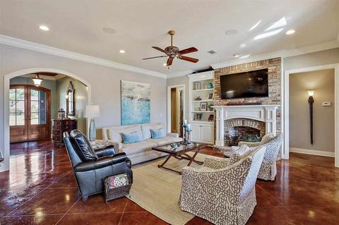 217 Meadowlands Dr, Brandon, MS 39047 photo 7