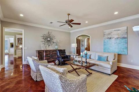 217 Meadowlands Dr, Brandon, MS 39047 photo 8