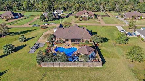 217 Meadowlands Dr, Brandon, MS 39047 photo 48