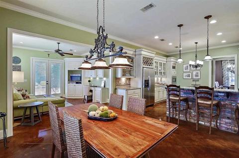 217 Meadowlands Dr, Brandon, MS 39047 photo 17