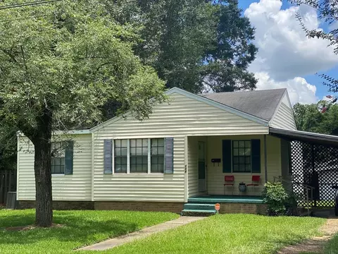 104 Lucas, Brookhaven, MS 39601 photo 1