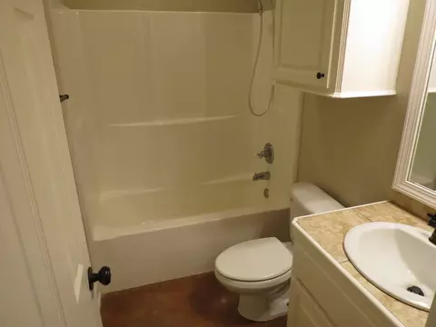 201 Oak Brook Cv, Florence, MS 39073 photo 19