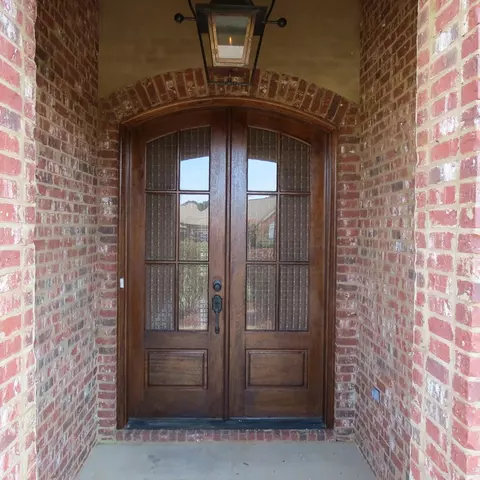 201 Oak Brook Cv, Florence, MS 39073 photo 3