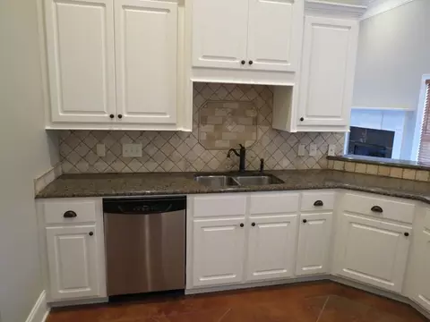 201 Oak Brook Cv, Florence, MS 39073 photo 7