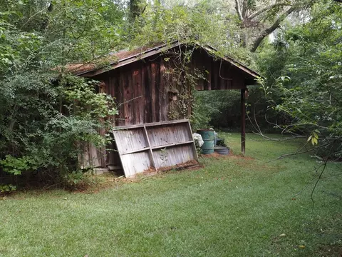 1009 Wolbrecht Rd, Summit, MS 39666 photo 3