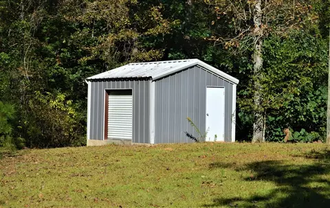 1067 Nelson Dr, Mccomb, MS 39648 photo 3