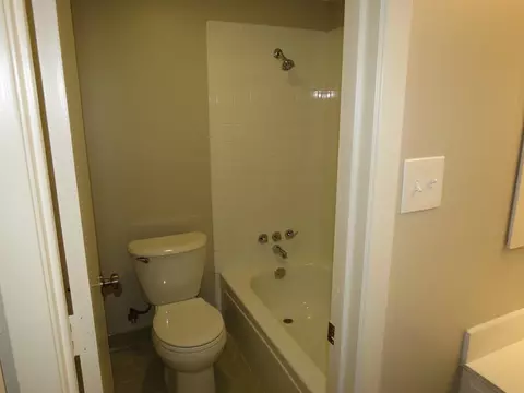 5155 Wayneland Dr #G6, Jackson, MS 39212 photo 13