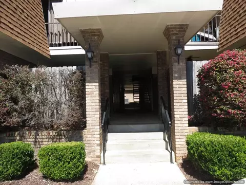 5155 Wayneland Dr #G7, Jackson, MS 39212 photo 2