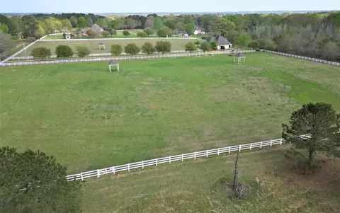 000 Country Club Rd, Mccomb, MS 39648
