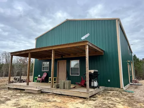 1069 Pine Grv, MS